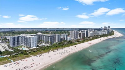 Comprar apartamento no Roney Palace 415