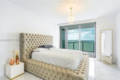 Comprar apartamento en One Paraiso 1901