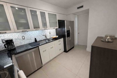 Aluguel de apartamento no Four Winds Condo 505
