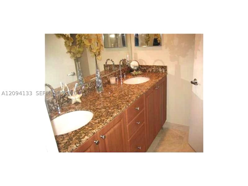 Alquiler de apartamento en The Collins Condo 506