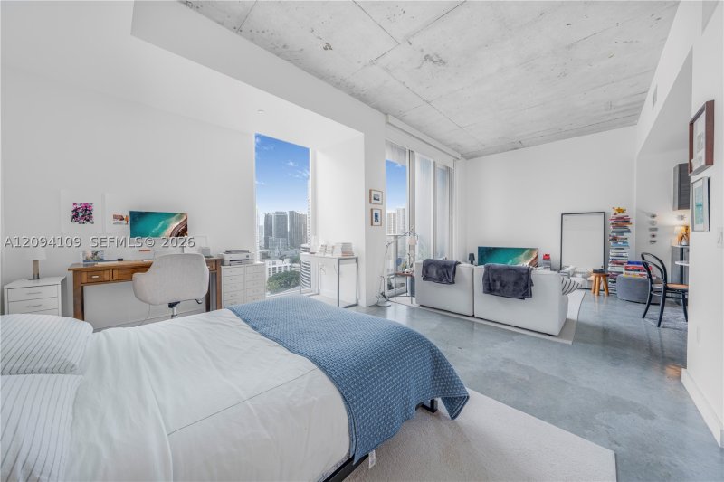 Property photo # 8