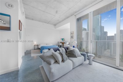 Aluguel de apartamento no Centro Condo 2503