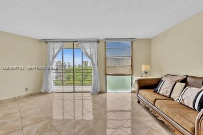 Comprar apartamento no Biscaya 711
