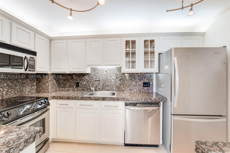 Condo for sale at Island Terrace 3C