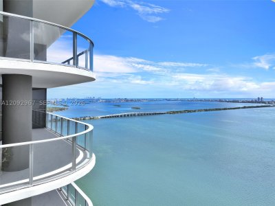Aluguel de apartamento no Aria Reserve Miami 4507