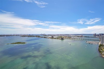 Aluguel de apartamento no Aria Reserve Miami 4507