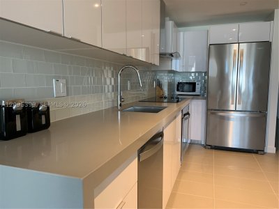 Aluguel de apartamento no Canvas 2202