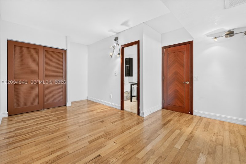 Comprar apartamento no Ocean View 1103