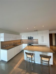 Comprar apartamento no Brickell City Centre Rise 1904