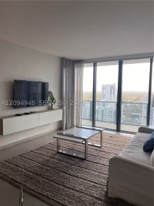 Comprar apartamento no Brickell City Centre Rise 1904