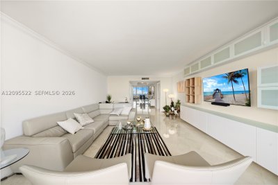 Aluguel de apartamento no Club Tower Three 1802