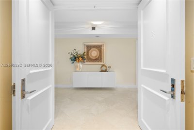 Aluguel de apartamento no Club Tower Three 1802
