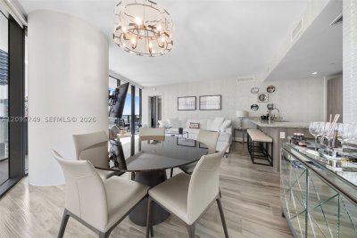 Comprar apartamento no SLS Lux Brickell 1604