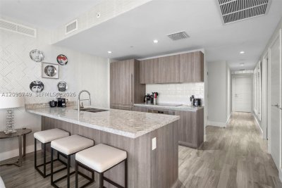 Comprar apartamento no SLS Lux Brickell 1604
