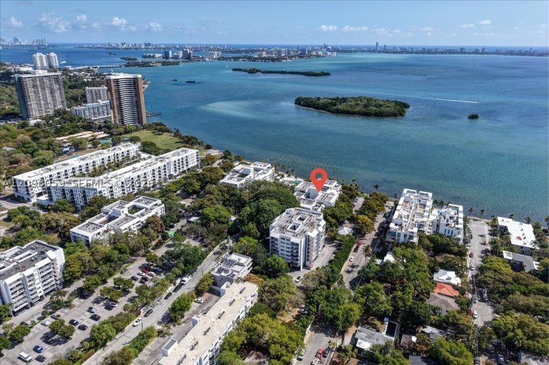 Comprar apartamento en Nirvana 2 C211
