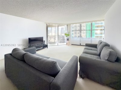 Comprar apartamento no Brickell Place III A1503