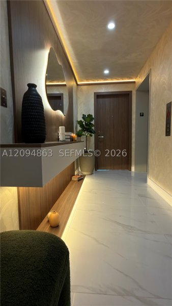 Alquiler de apartamento en Aria Reserve Miami 2106