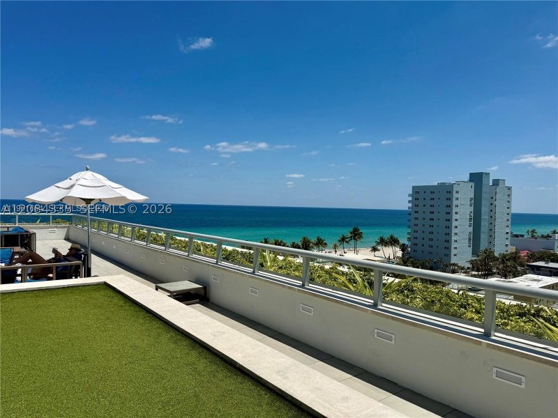 Comprar apartamento no Costa Hollywood S502