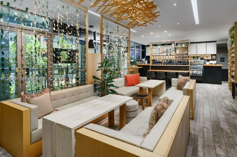 Comprar apartamento no Costa Hollywood S502
