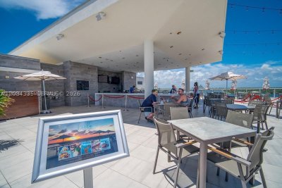 Comprar apartamento no Costa Hollywood S502