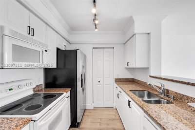 Property photo # 7