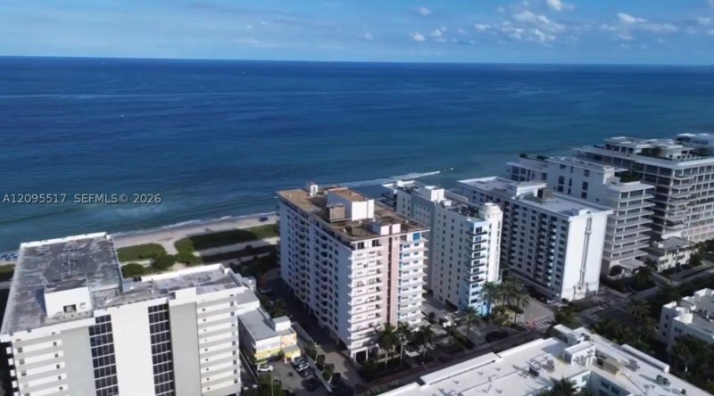 Aluguel de apartamento no Four Winds Condo 1109