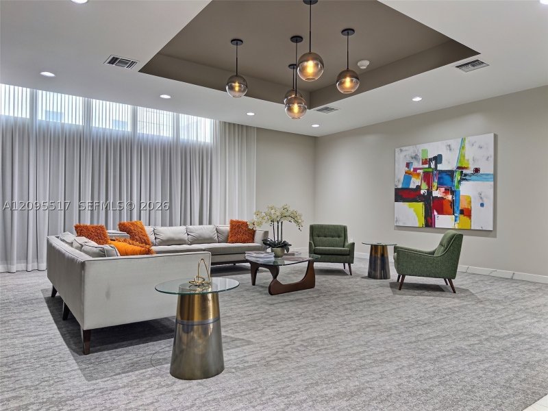 Aluguel de apartamento no Four Winds Condo 1109