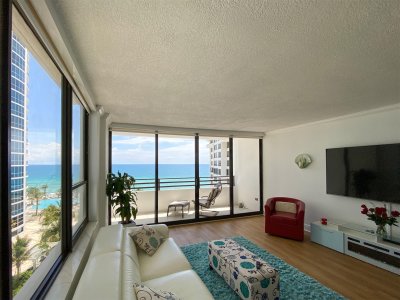 Comprar apartamento en Alexander Towers 806
