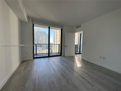 Alquiler de apartamento en Brickell Heights West 1906