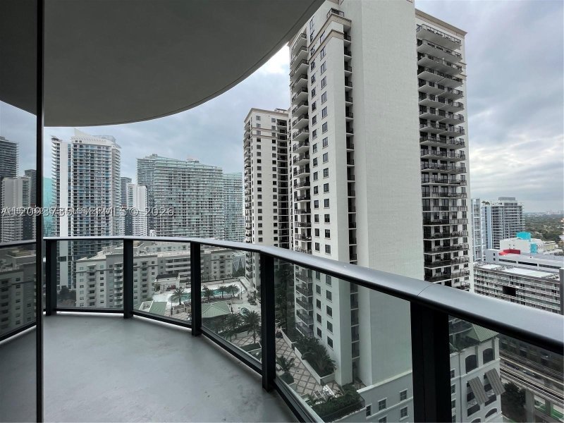 Alquiler de apartamento en Brickell Heights West 1906