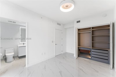 Alquiler de apartamento en Aria Reserve Miami 5401B