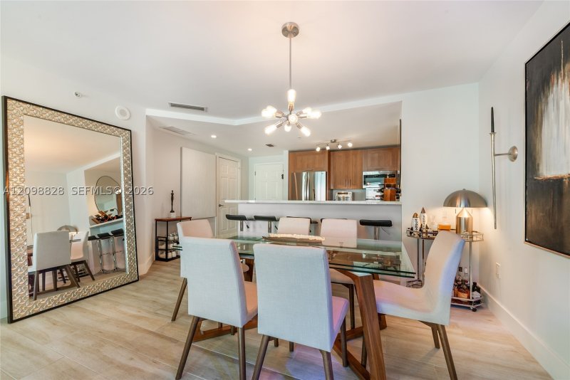 Comprar apartamento en 1300 Ponce 800