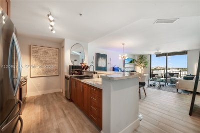 Comprar apartamento en 1300 Ponce 800