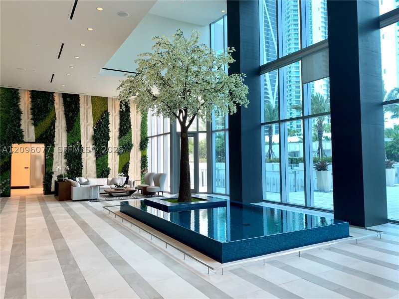 Comprar apartamento no Paramount Miami WorldCenter 510
