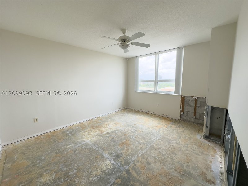 Condo for sale at Cite On The Bay 1101
