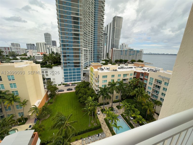 Condo for sale at Cite On The Bay 1101