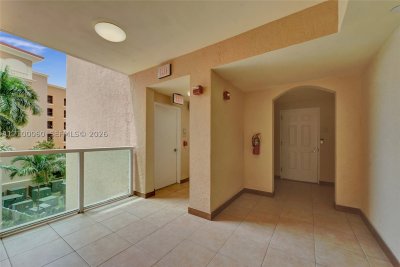 Comprar apartamento en Aventura Marina II 410