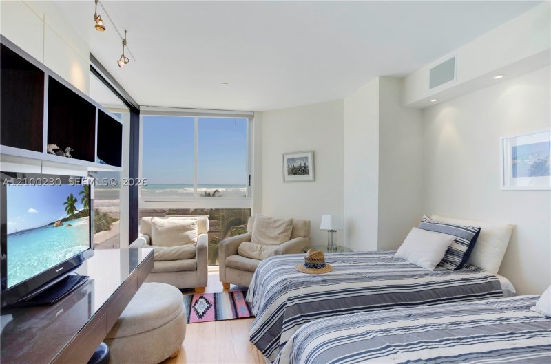 Property photo # 9