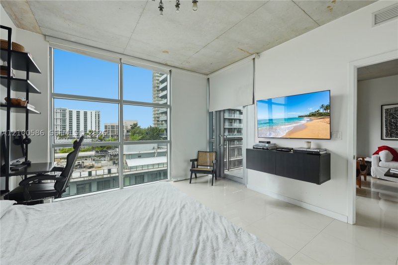 Alquiler de apartamento en Midtown Miami 4 H0911