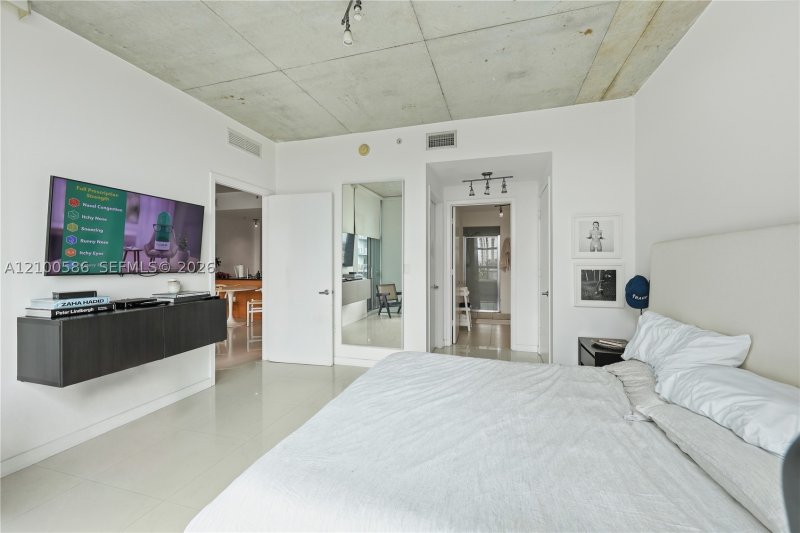 Alquiler de apartamento en Midtown Miami 4 H0911