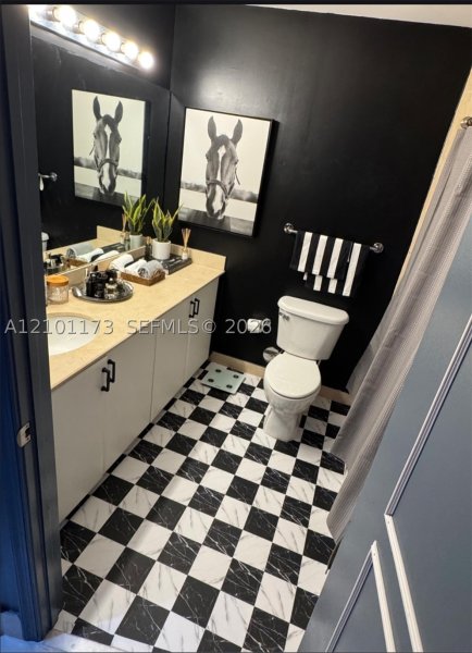 Aluguel de apartamento no Opera Tower 1112