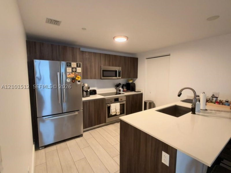 Aluguel de apartamento no Aria on The Bay 2710