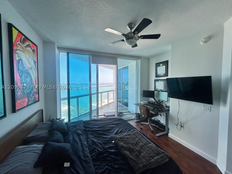 Alquiler de apartamento en Platinum Condo 1704