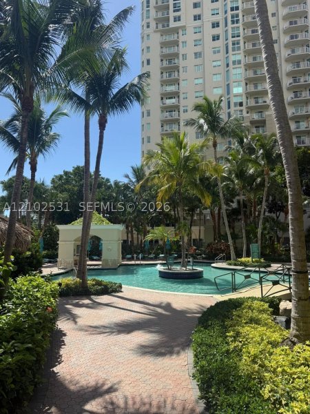 Aluguel de apartamento no Turnberry On The Green 308