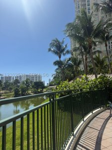 Aluguel de apartamento no Turnberry On The Green 308
