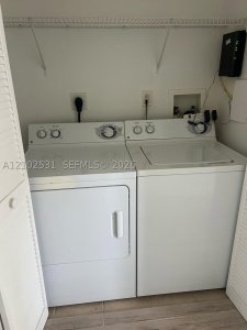 Aluguel de apartamento no Turnberry On The Green 308