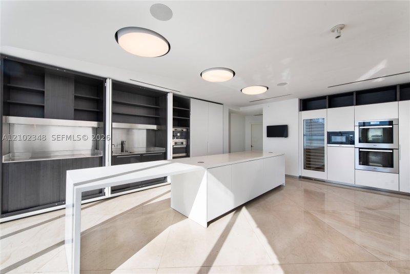 Apartment for rent at Paramount Bay 4502
