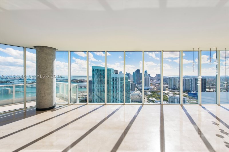 Apartment for rent at Paramount Bay 4502