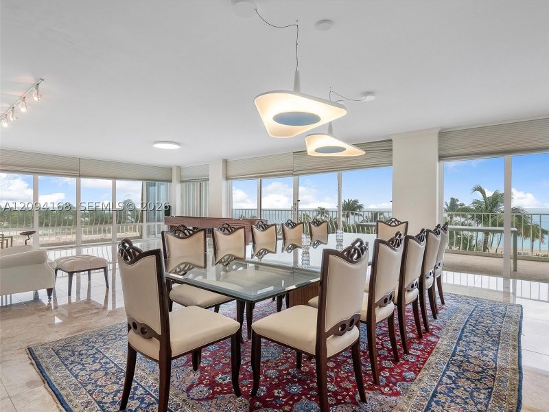 apartamentos en venta en Bal Harbour 101 Condo