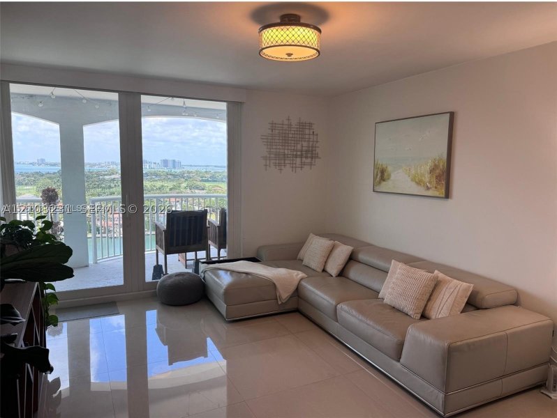 Aluguel de apartamento no Carriage House Miami Beach 1229
